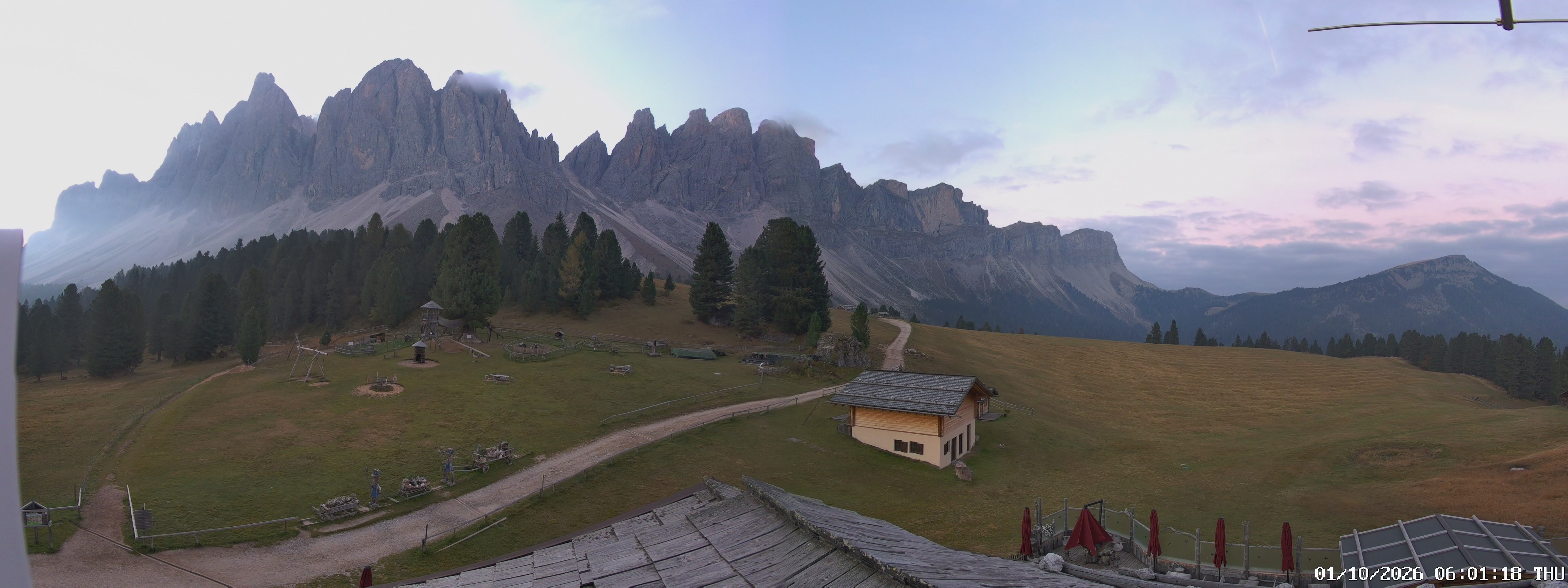 Archiv Foto Webcam Geislerspitzen - Blick von der Geisleralm