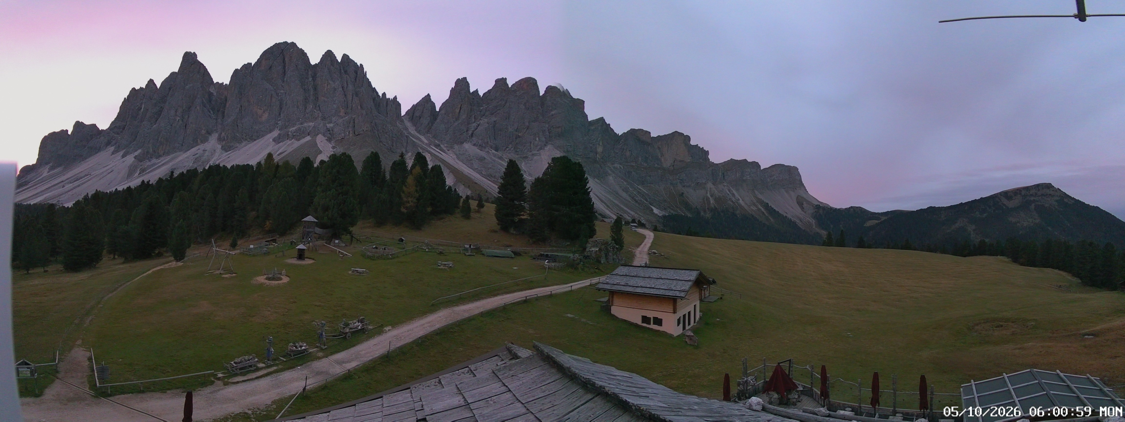 Archiv Foto Webcam Geislerspitzen - Blick von der Geisleralm