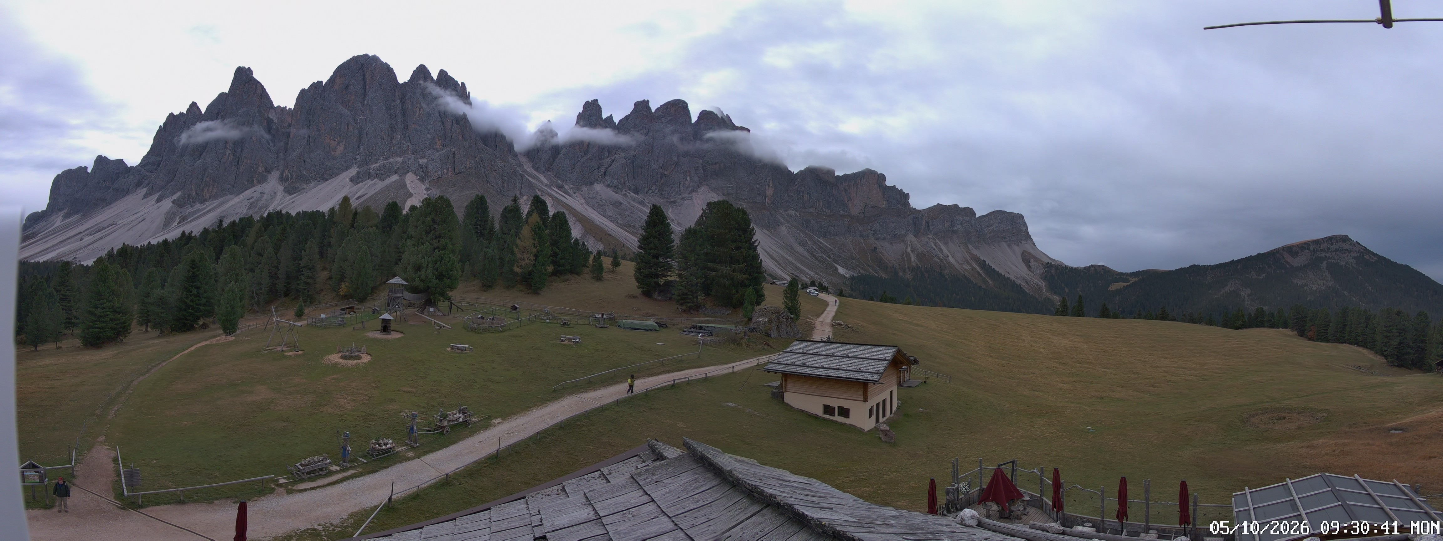 Archiv Foto Webcam Geislerspitzen - Blick von der Geisleralm