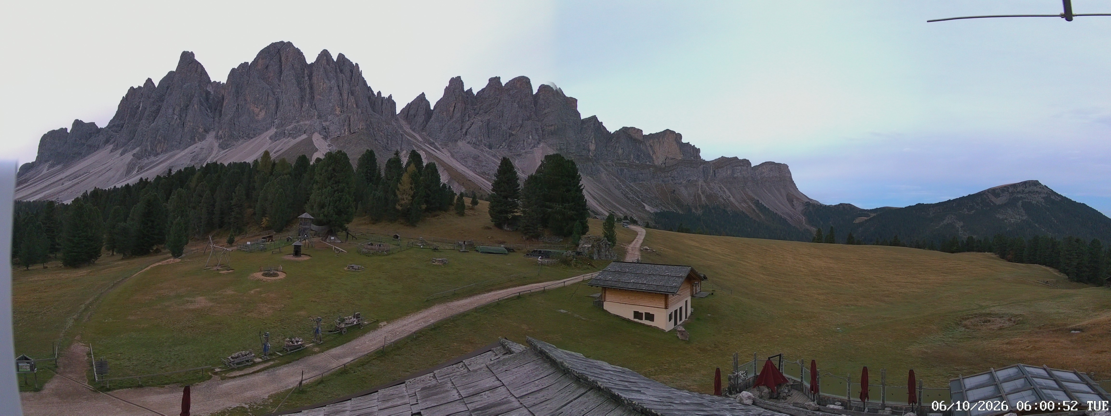 Archiv Foto Webcam Geislerspitzen - Blick von der Geisleralm