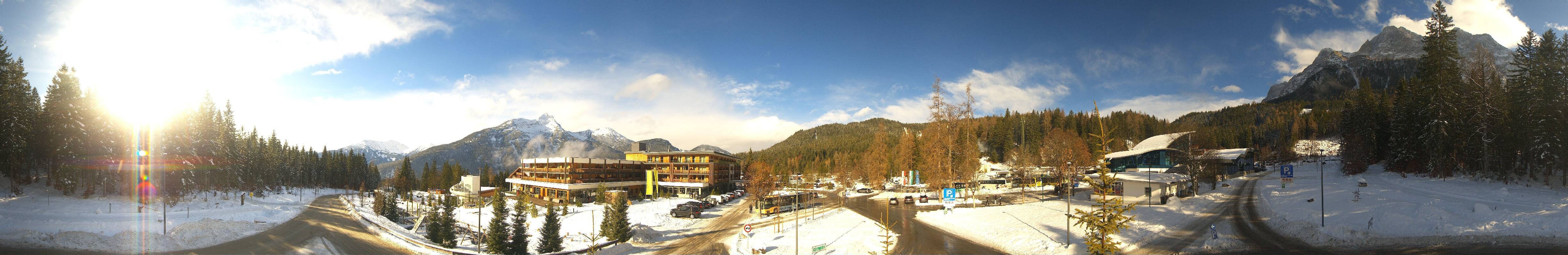 Archiv Foto Webcam Tiroler Zugspitzbahn: Talstation in Ehrwald