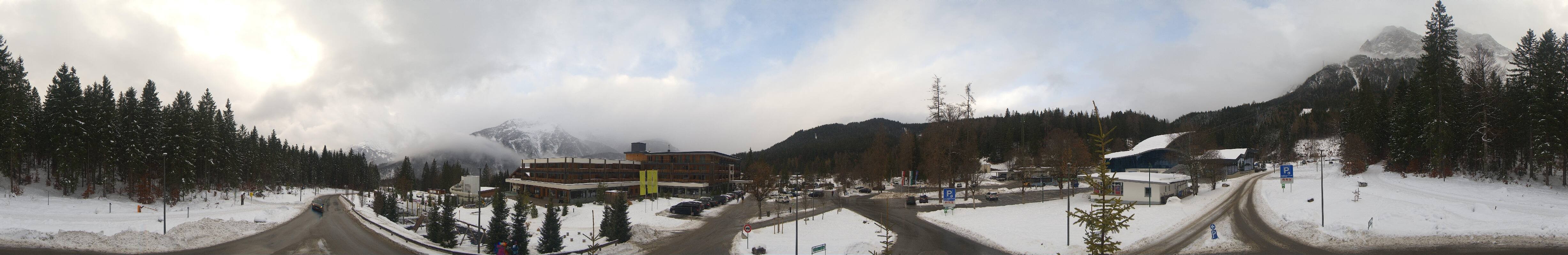 Archiv Foto Webcam Tiroler Zugspitzbahn: Talstation in Ehrwald