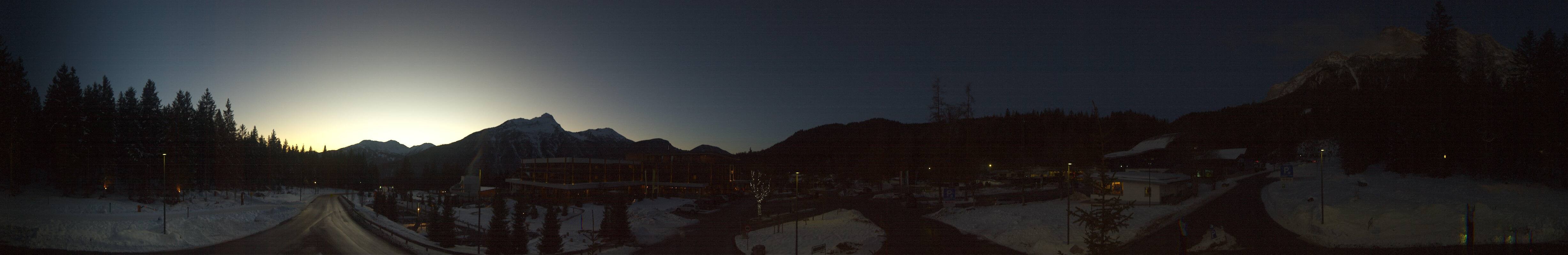 Archiv Foto Webcam Tiroler Zugspitzbahn: Talstation in Ehrwald