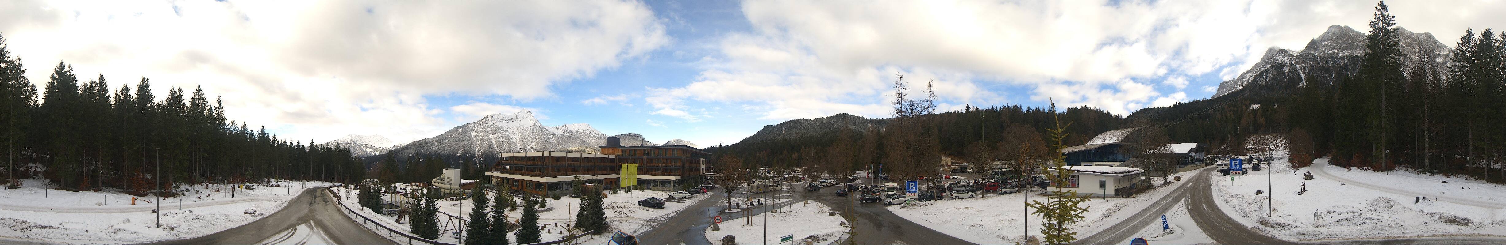 Archiv Foto Webcam Tiroler Zugspitzbahn: Talstation in Ehrwald