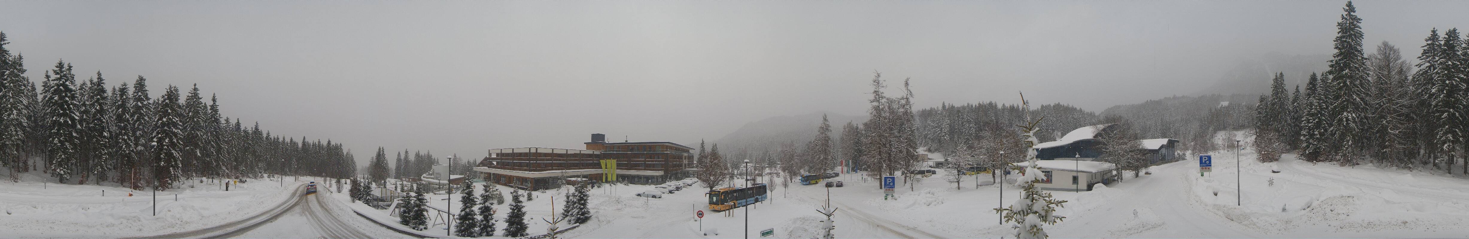 Archiv Foto Webcam Tiroler Zugspitzbahn: Talstation in Ehrwald