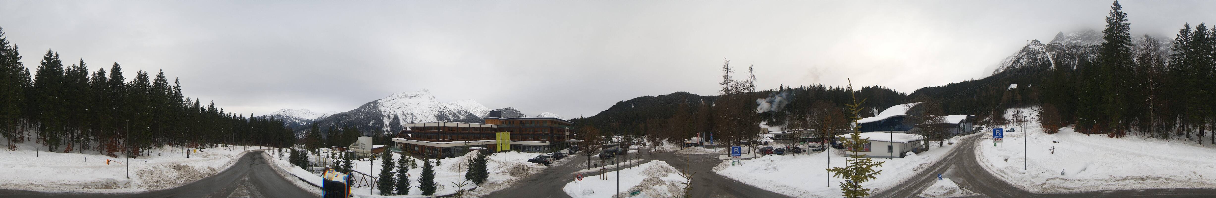 Archiv Foto Webcam Tiroler Zugspitzbahn: Talstation in Ehrwald