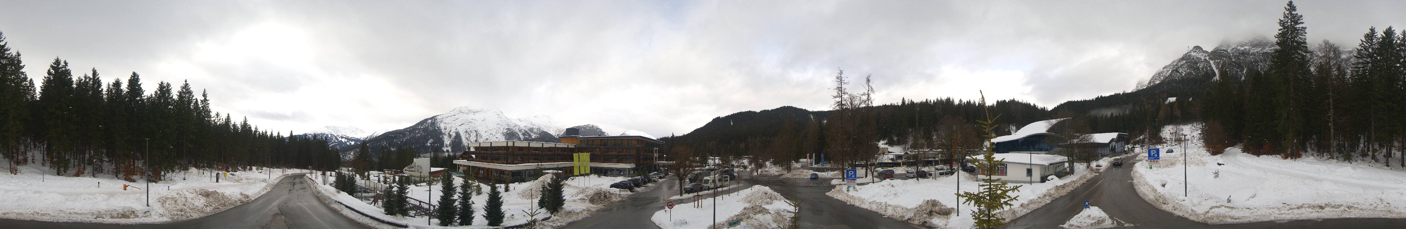 Archiv Foto Webcam Tiroler Zugspitzbahn: Talstation in Ehrwald