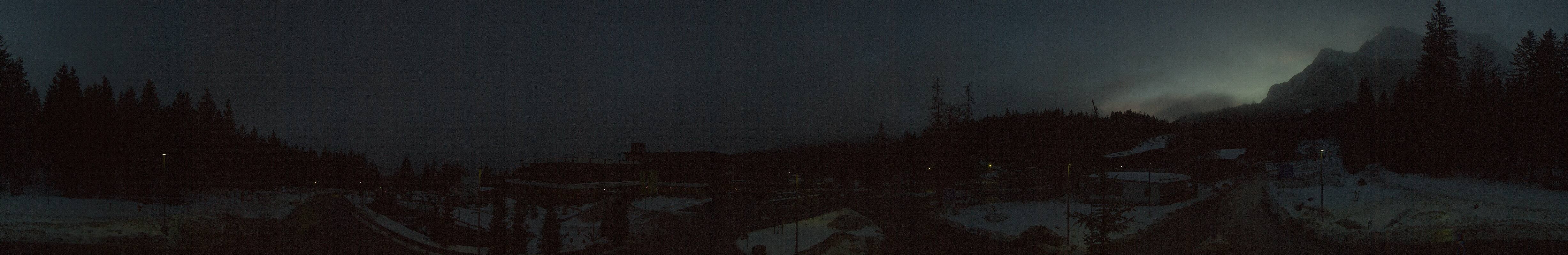 Archiv Foto Webcam Tiroler Zugspitzbahn: Talstation in Ehrwald