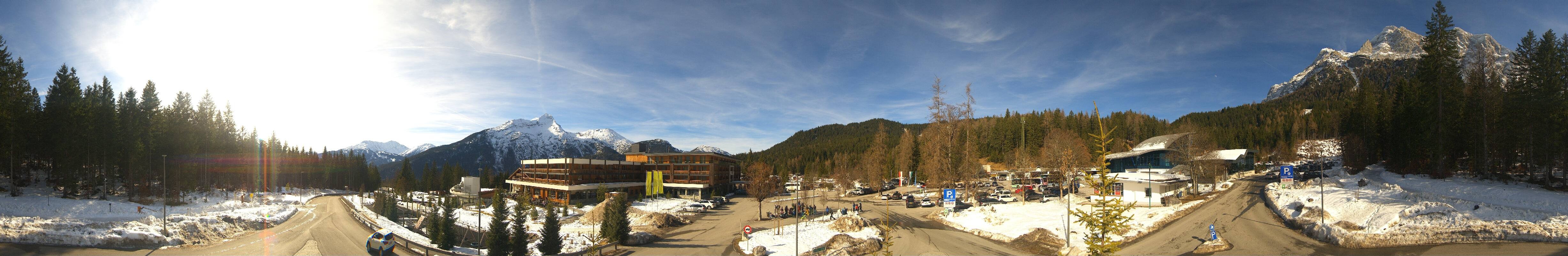 Archiv Foto Webcam Tiroler Zugspitzbahn: Talstation in Ehrwald