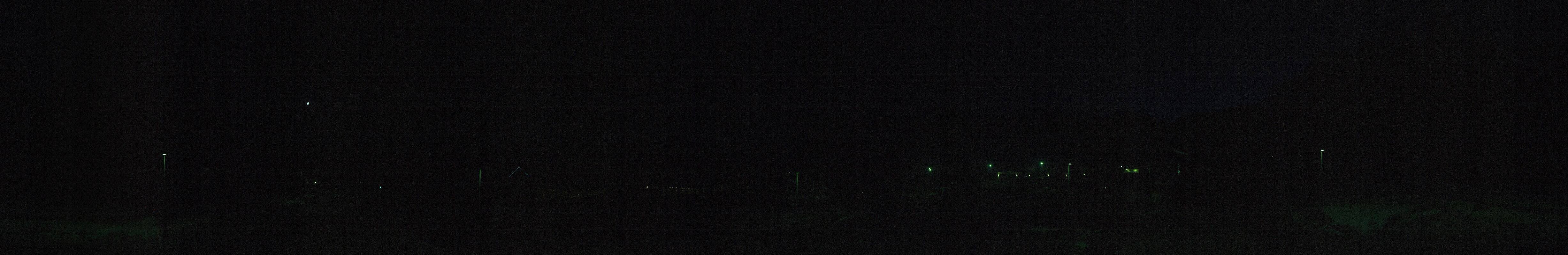 Archived image Webcam Ehrwald: Base Station Tiroler Zugspitzbahn