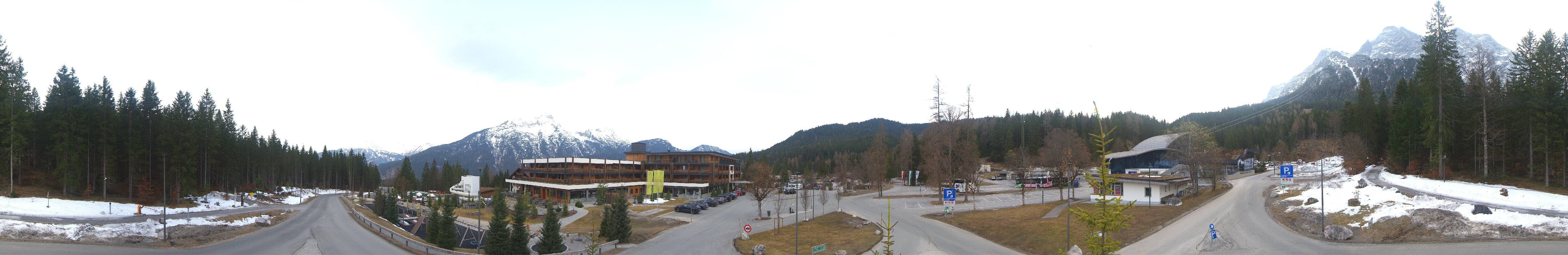 Archiv Foto Webcam Tiroler Zugspitzbahn: Talstation in Ehrwald