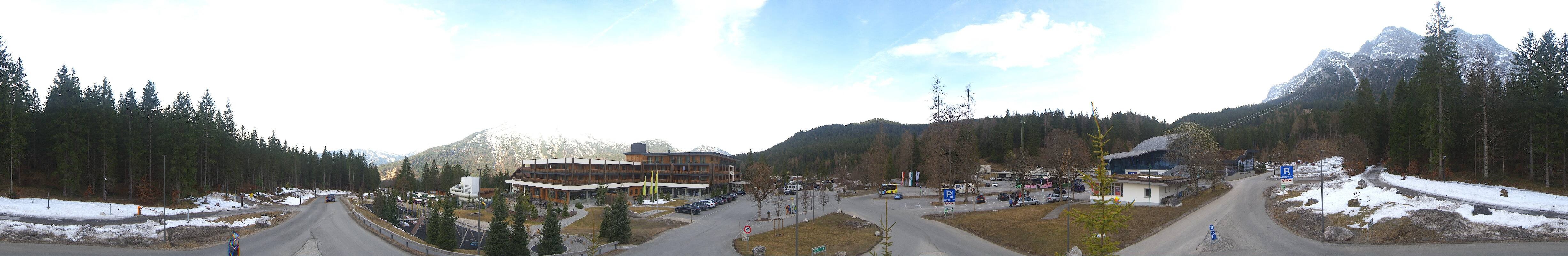 Archiv Foto Webcam Tiroler Zugspitzbahn: Talstation in Ehrwald