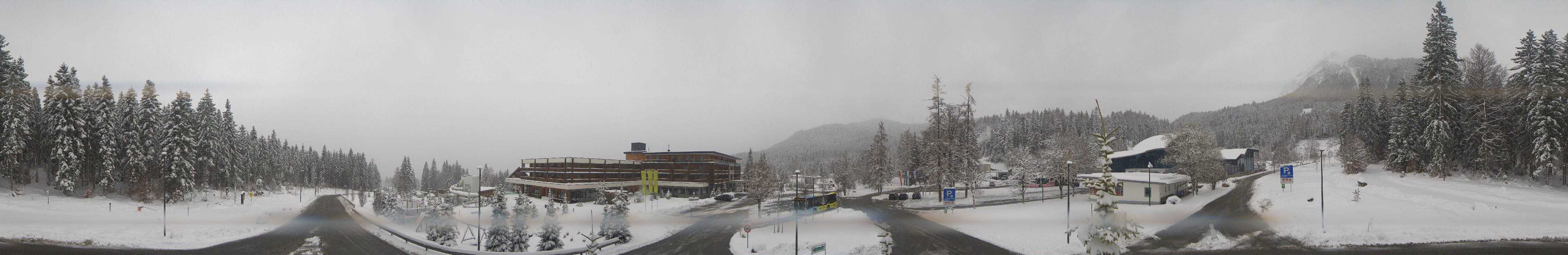 Archiv Foto Webcam Tiroler Zugspitzbahn: Talstation in Ehrwald