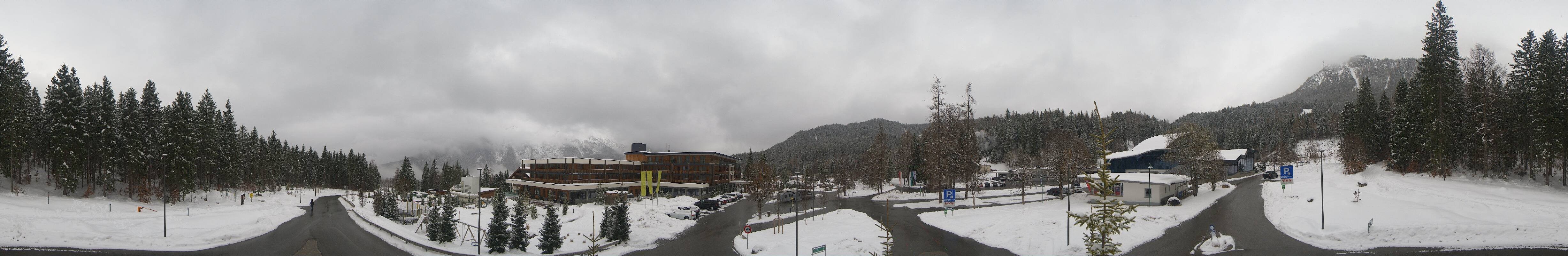 Archiv Foto Webcam Tiroler Zugspitzbahn: Talstation in Ehrwald