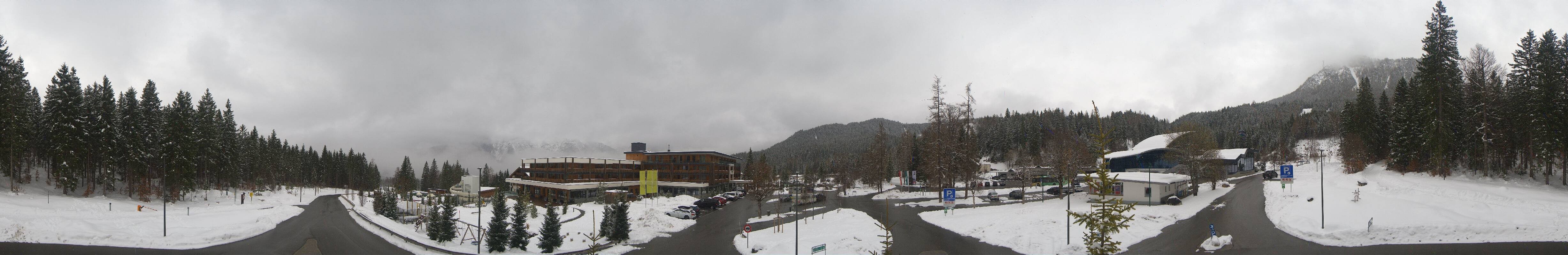 Archiv Foto Webcam Tiroler Zugspitzbahn: Talstation in Ehrwald