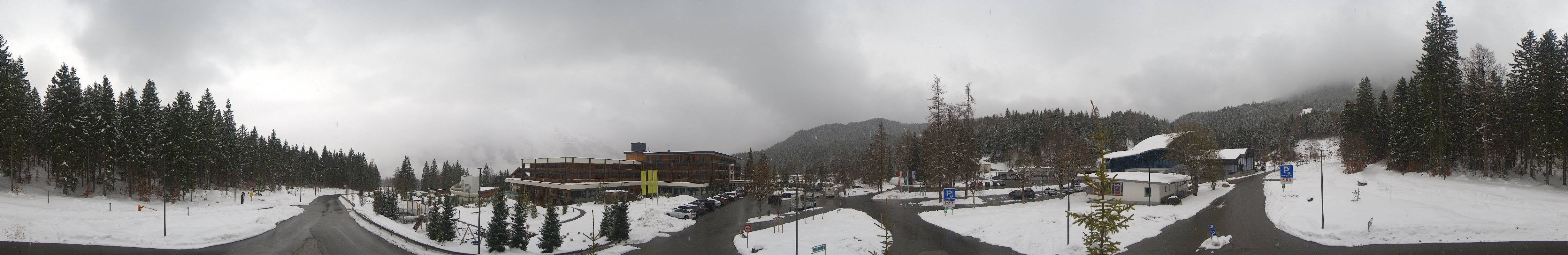 Archiv Foto Webcam Tiroler Zugspitzbahn: Talstation in Ehrwald