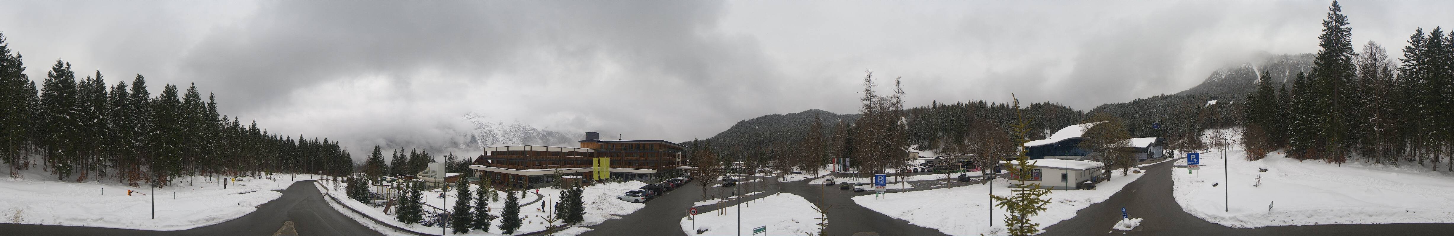 Archiv Foto Webcam Tiroler Zugspitzbahn: Talstation in Ehrwald