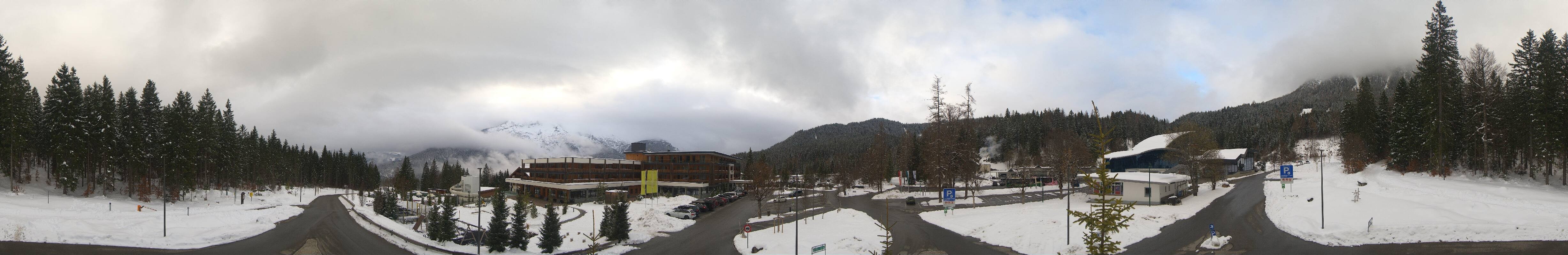 Archiv Foto Webcam Tiroler Zugspitzbahn: Talstation in Ehrwald