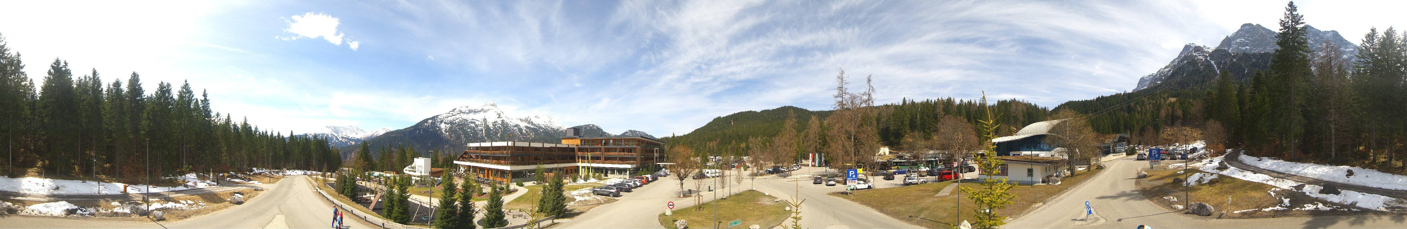 Archiv Foto Webcam Tiroler Zugspitzbahn: Talstation in Ehrwald