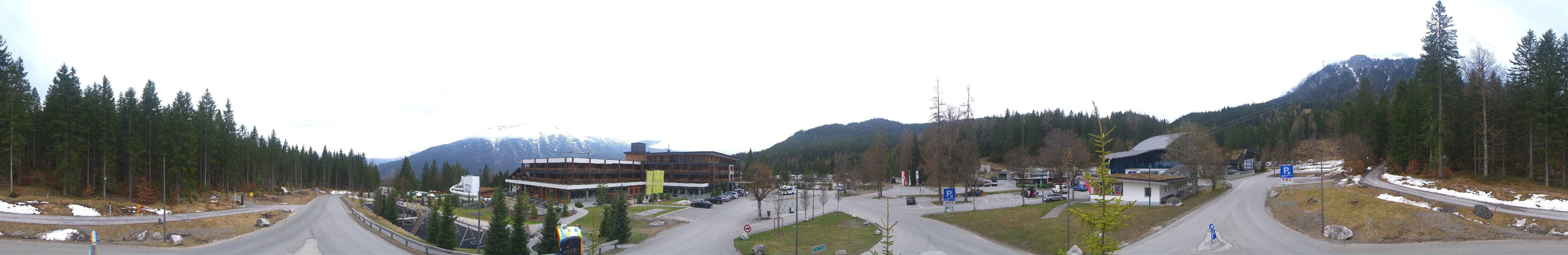 Archiv Foto Webcam Tiroler Zugspitzbahn: Talstation in Ehrwald