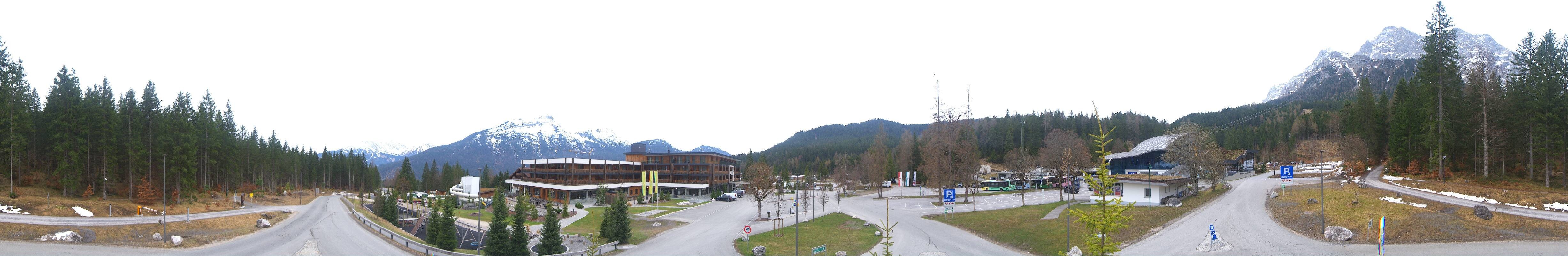 Archiv Foto Webcam Tiroler Zugspitzbahn: Talstation in Ehrwald