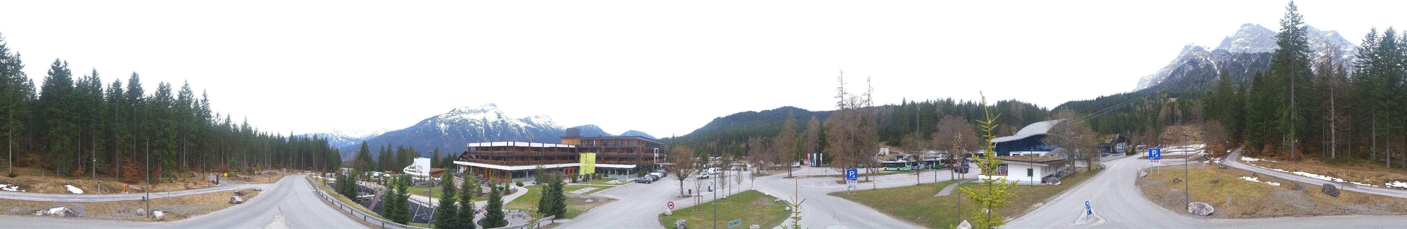 Archiv Foto Webcam Tiroler Zugspitzbahn: Talstation in Ehrwald