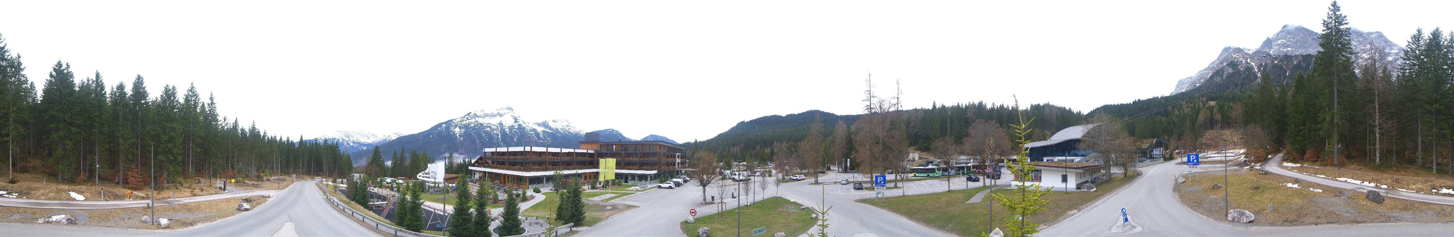 Archiv Foto Webcam Tiroler Zugspitzbahn: Talstation in Ehrwald