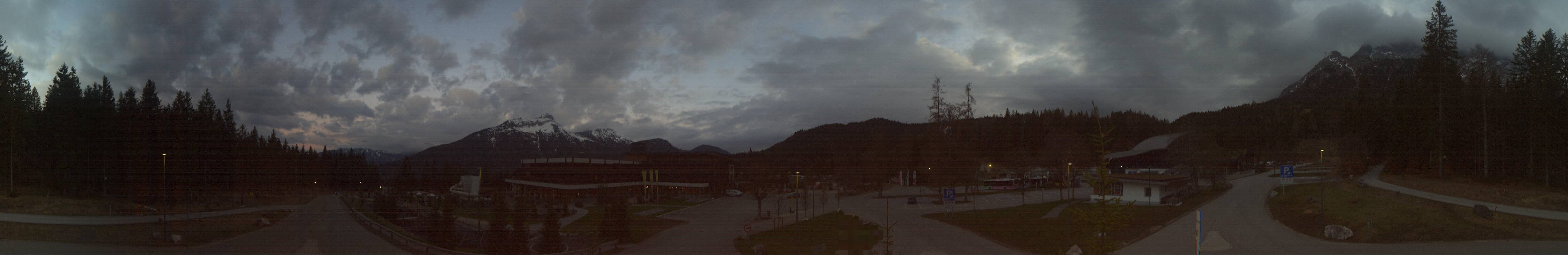 Archiv Foto Webcam Tiroler Zugspitzbahn: Talstation in Ehrwald