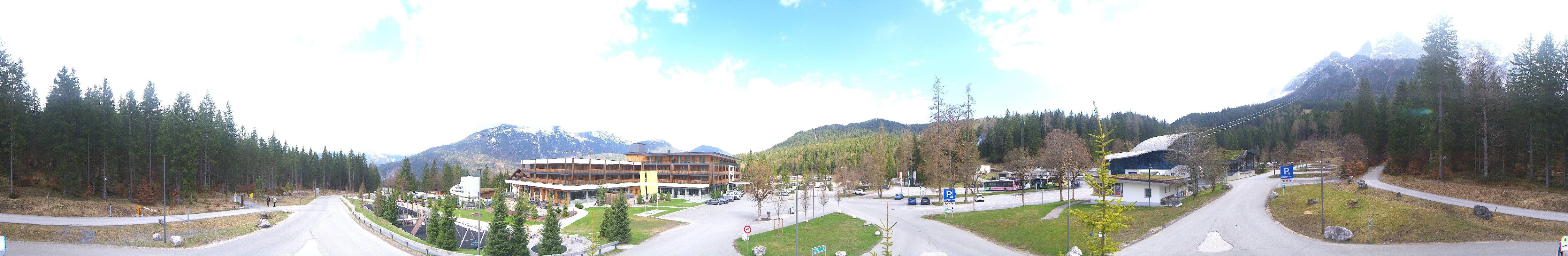 Archiv Foto Webcam Tiroler Zugspitzbahn: Talstation in Ehrwald