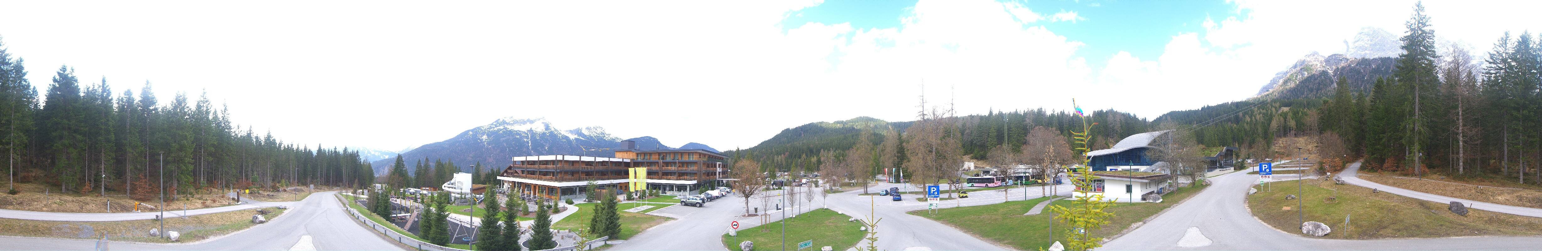 Archiv Foto Webcam Tiroler Zugspitzbahn: Talstation in Ehrwald