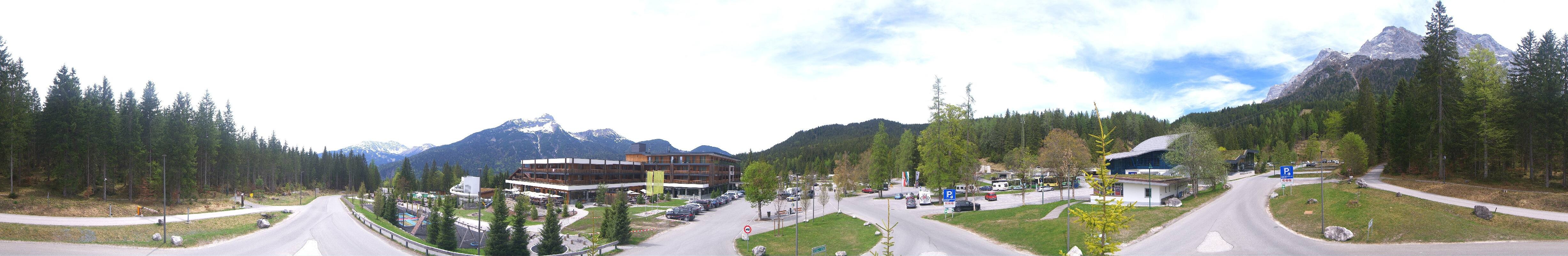 Archiv Foto Webcam Tiroler Zugspitzbahn: Talstation in Ehrwald