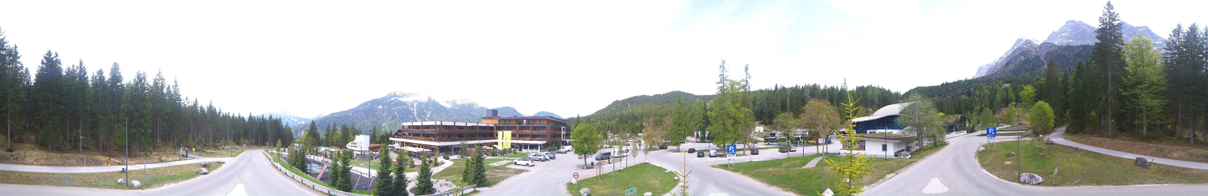 Archiv Foto Webcam Tiroler Zugspitzbahn: Talstation in Ehrwald