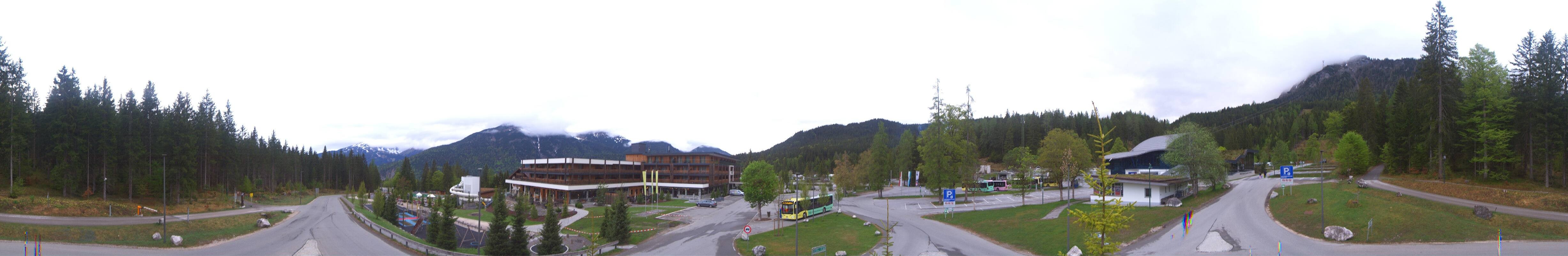 Archiv Foto Webcam Tiroler Zugspitzbahn: Talstation in Ehrwald