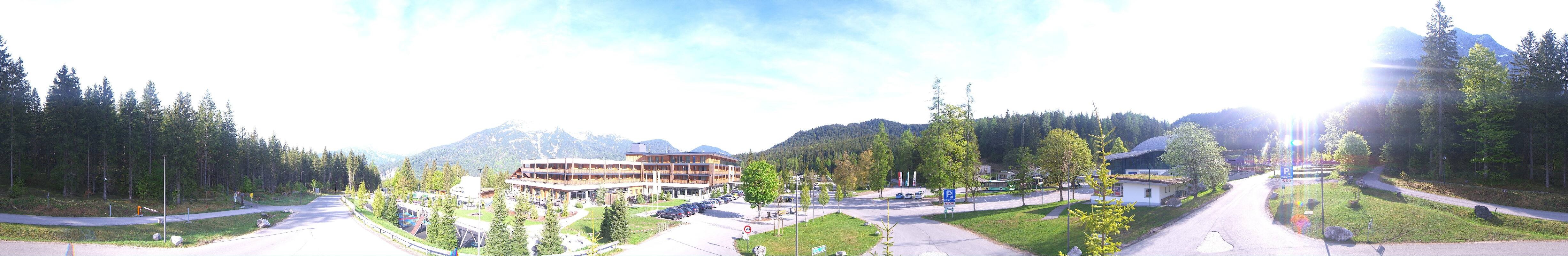 Archiv Foto Webcam Tiroler Zugspitzbahn: Talstation in Ehrwald