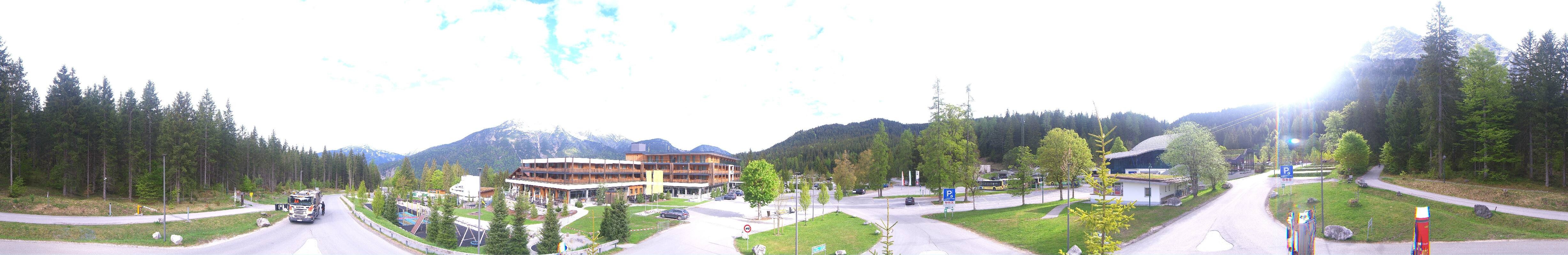 Archiv Foto Webcam Tiroler Zugspitzbahn: Talstation in Ehrwald