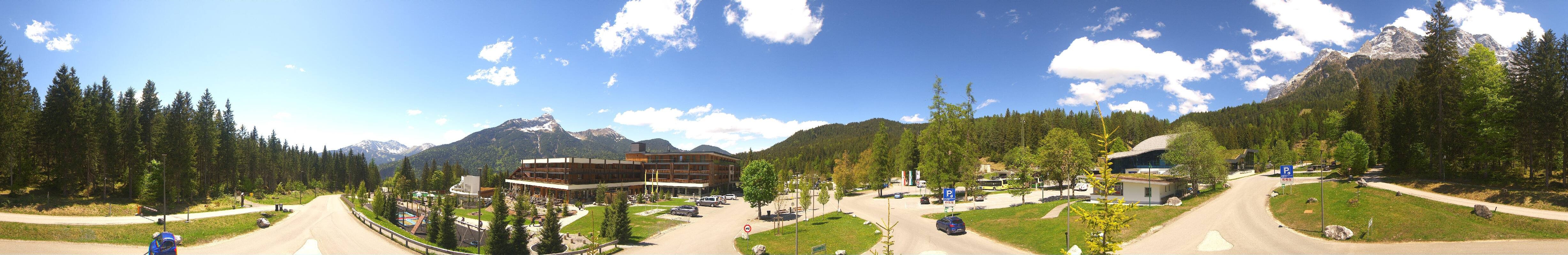 Archiv Foto Webcam Tiroler Zugspitzbahn: Talstation in Ehrwald