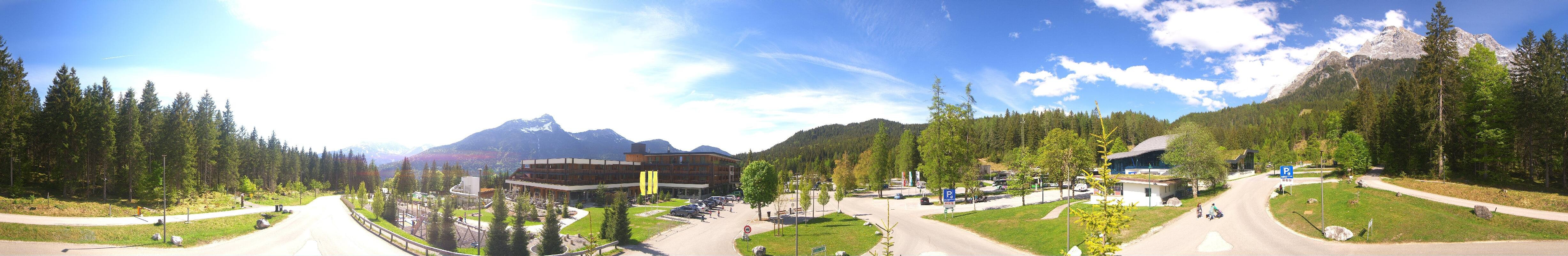 Archiv Foto Webcam Tiroler Zugspitzbahn: Talstation in Ehrwald