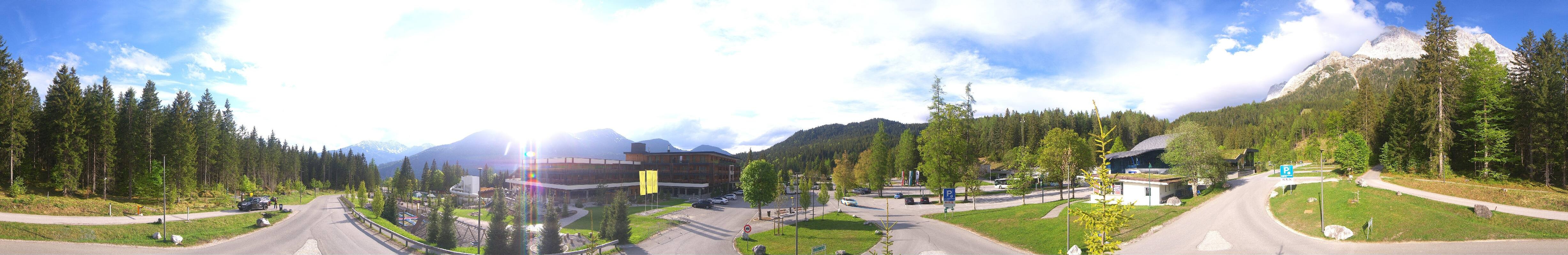 Archiv Foto Webcam Tiroler Zugspitzbahn: Talstation in Ehrwald