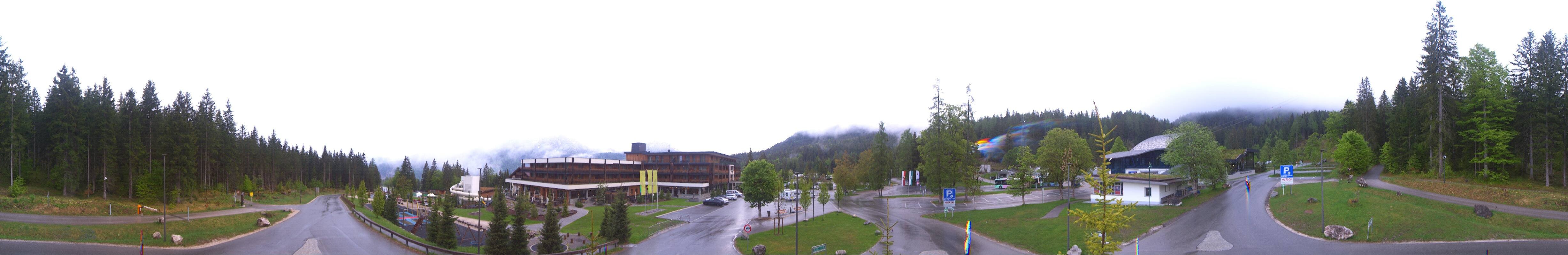 Archiv Foto Webcam Tiroler Zugspitzbahn: Talstation in Ehrwald