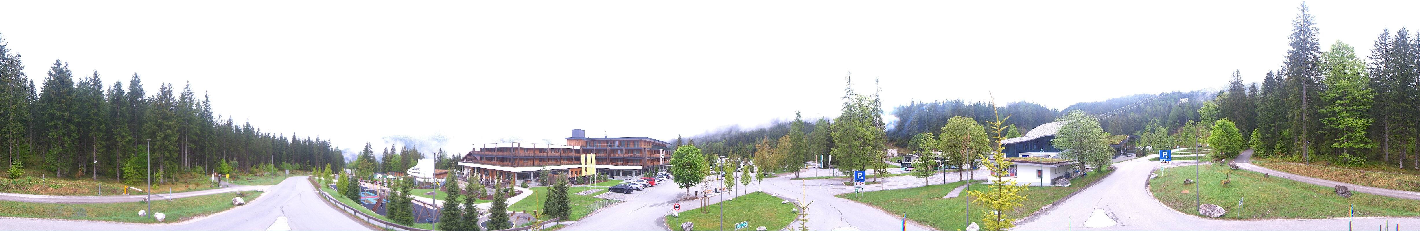 Archiv Foto Webcam Tiroler Zugspitzbahn: Talstation in Ehrwald