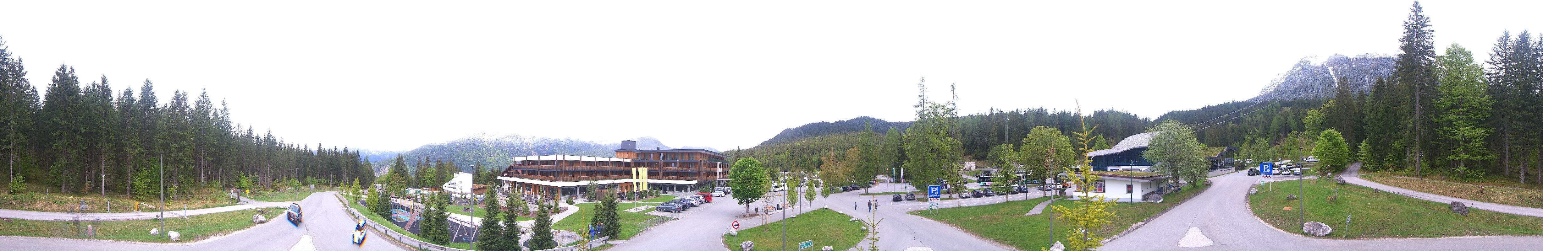 Archiv Foto Webcam Tiroler Zugspitzbahn: Talstation in Ehrwald