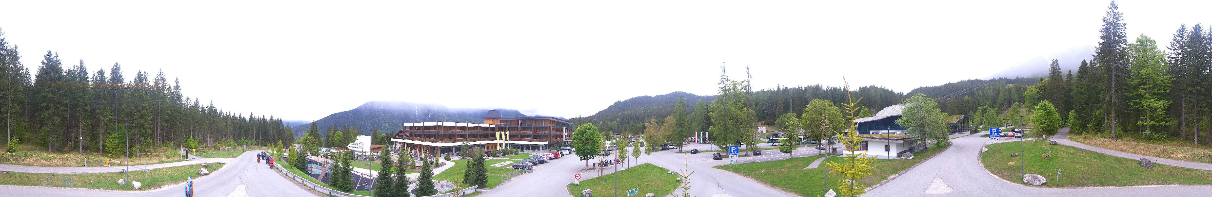 Archiv Foto Webcam Tiroler Zugspitzbahn: Talstation in Ehrwald