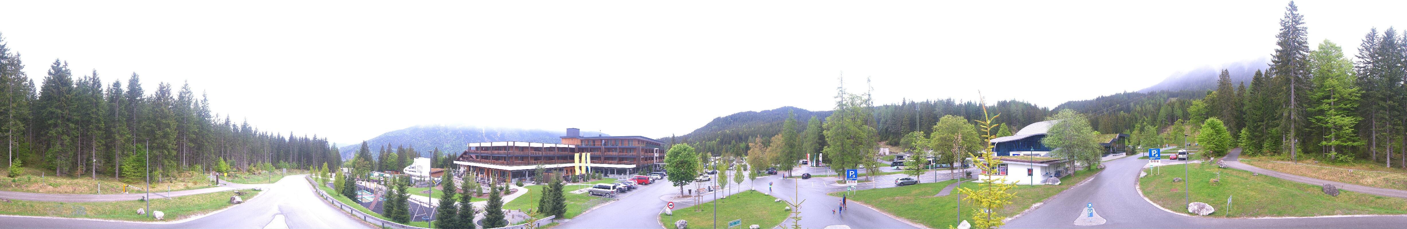 Archiv Foto Webcam Tiroler Zugspitzbahn: Talstation in Ehrwald