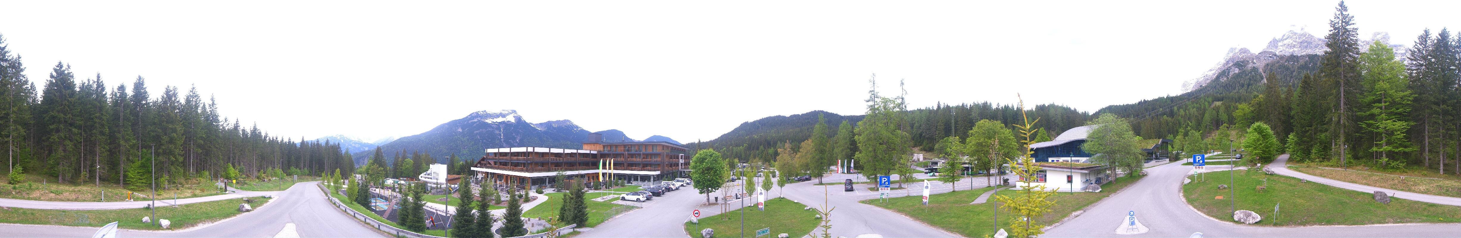 Archiv Foto Webcam Tiroler Zugspitzbahn: Talstation in Ehrwald