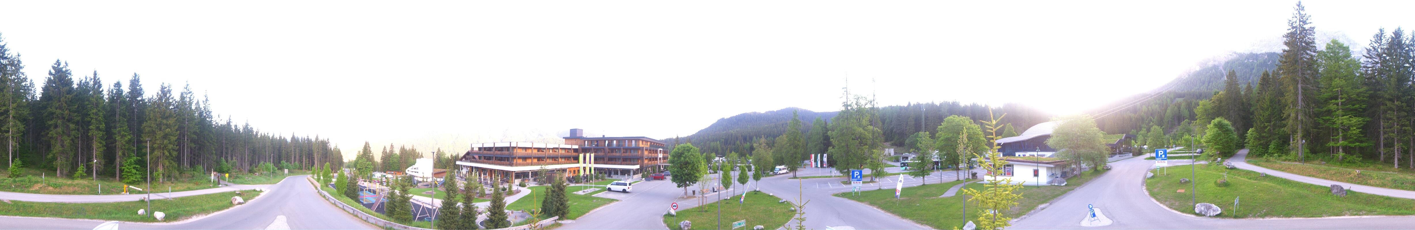 Archiv Foto Webcam Tiroler Zugspitzbahn: Talstation in Ehrwald