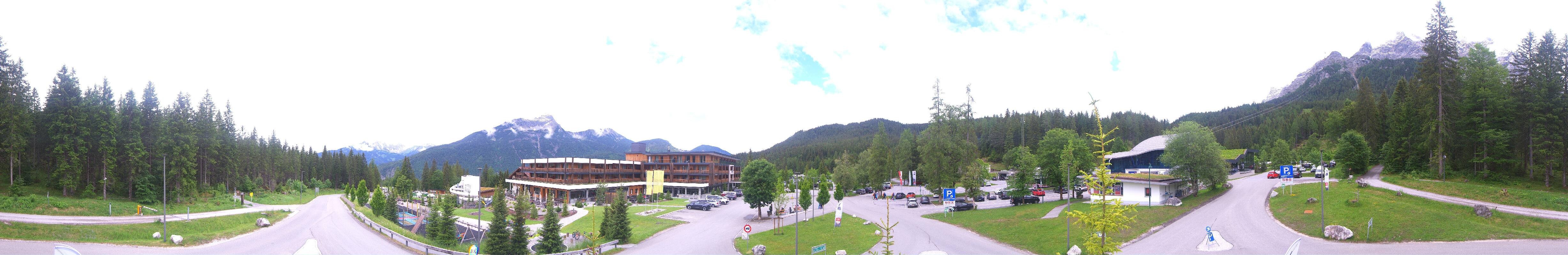 Archiv Foto Webcam Tiroler Zugspitzbahn: Talstation in Ehrwald