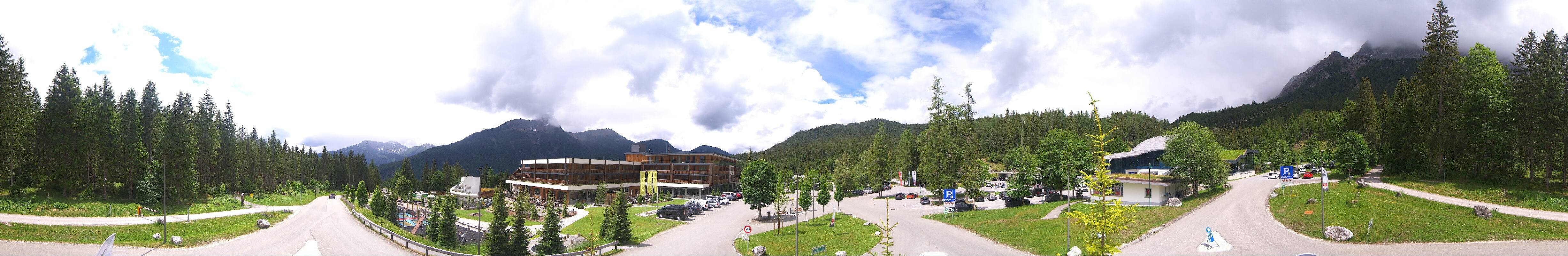 Archiv Foto Webcam Tiroler Zugspitzbahn: Talstation in Ehrwald