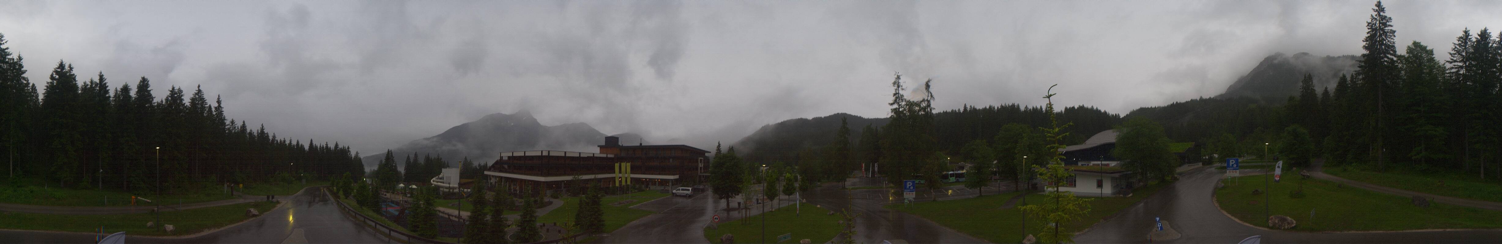 Archiv Foto Webcam Tiroler Zugspitzbahn: Talstation in Ehrwald