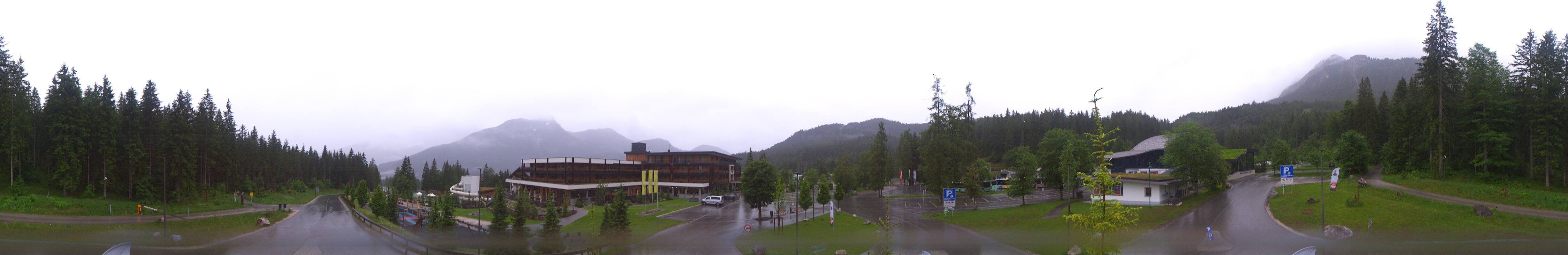Archiv Foto Webcam Tiroler Zugspitzbahn: Talstation in Ehrwald