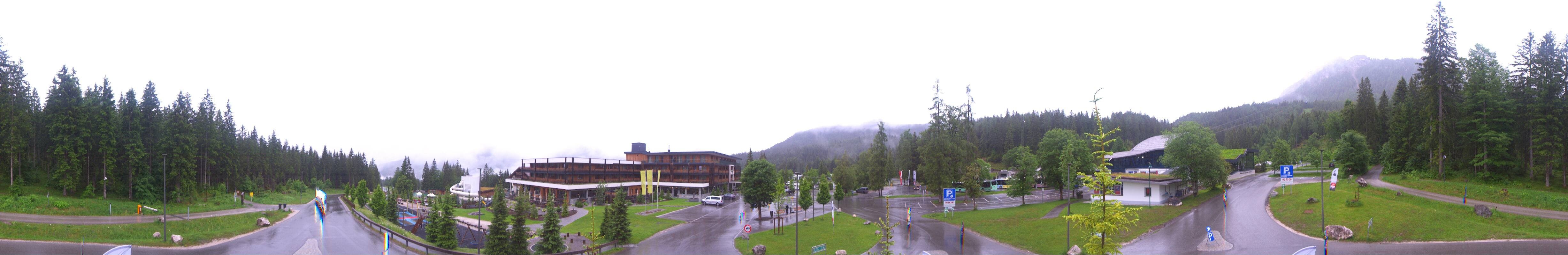 Archiv Foto Webcam Tiroler Zugspitzbahn: Talstation in Ehrwald